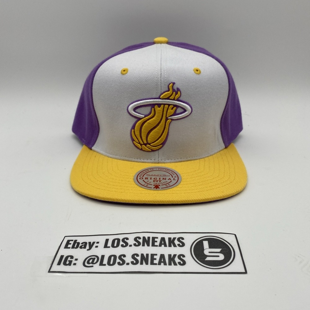 Los Angeles Lakers Hat Cap Snap back Purple Yellow NBA Basketball Mitchell Ness